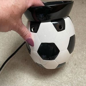 Scentsy World Cup warmer